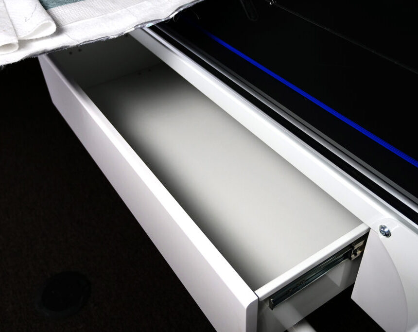 My Secret Drawer - HG01400 - Studio/Studio2/Studio3 by Handi Quilter